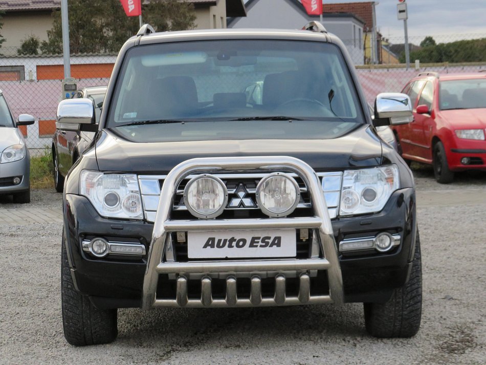 Mitsubishi Pajero 3.2Di-D  4x4