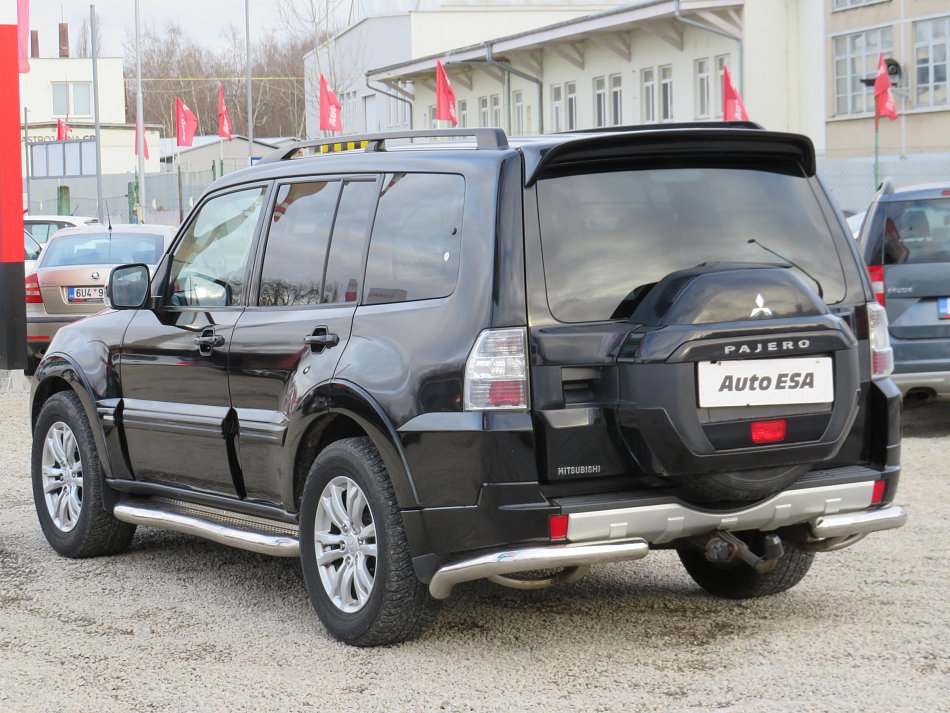 Mitsubishi Pajero 3.2Di-D  4x4