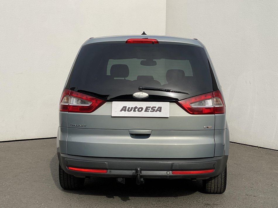 Ford Galaxy 2.2 TDCi Ghia 7míst