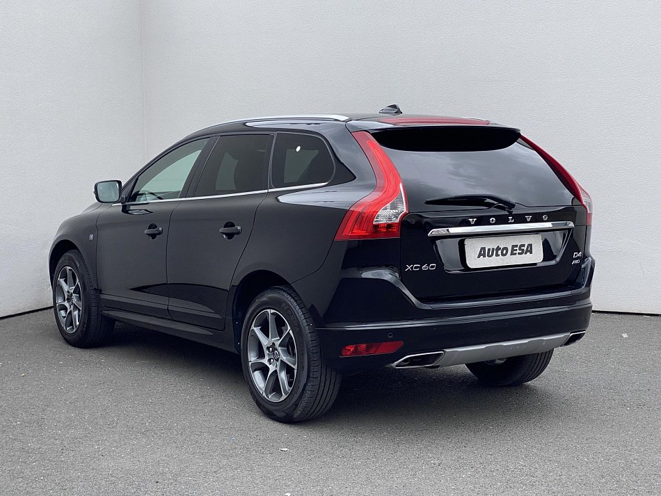 Volvo XC60 2.4 D4 Ocean Race AWD