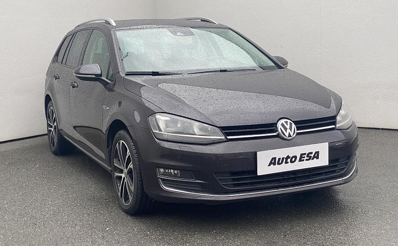 Volkswagen Golf 1.6TDi Lounge VII