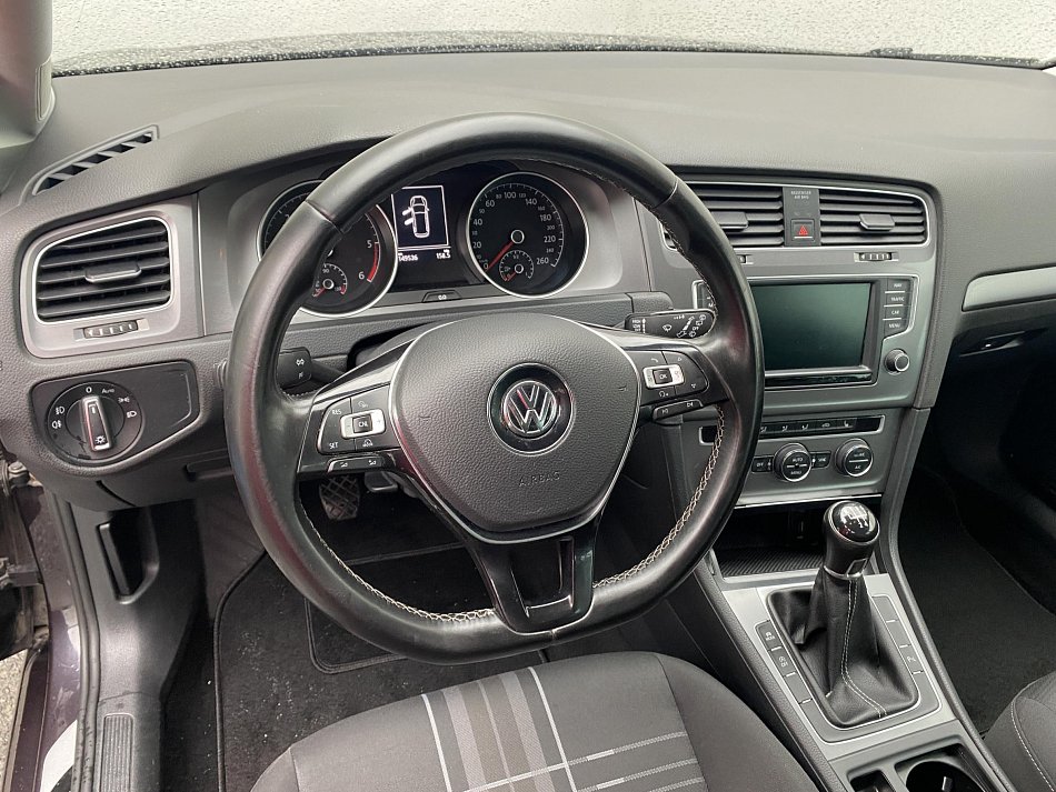 Volkswagen Golf 1.6TDi Lounge VII