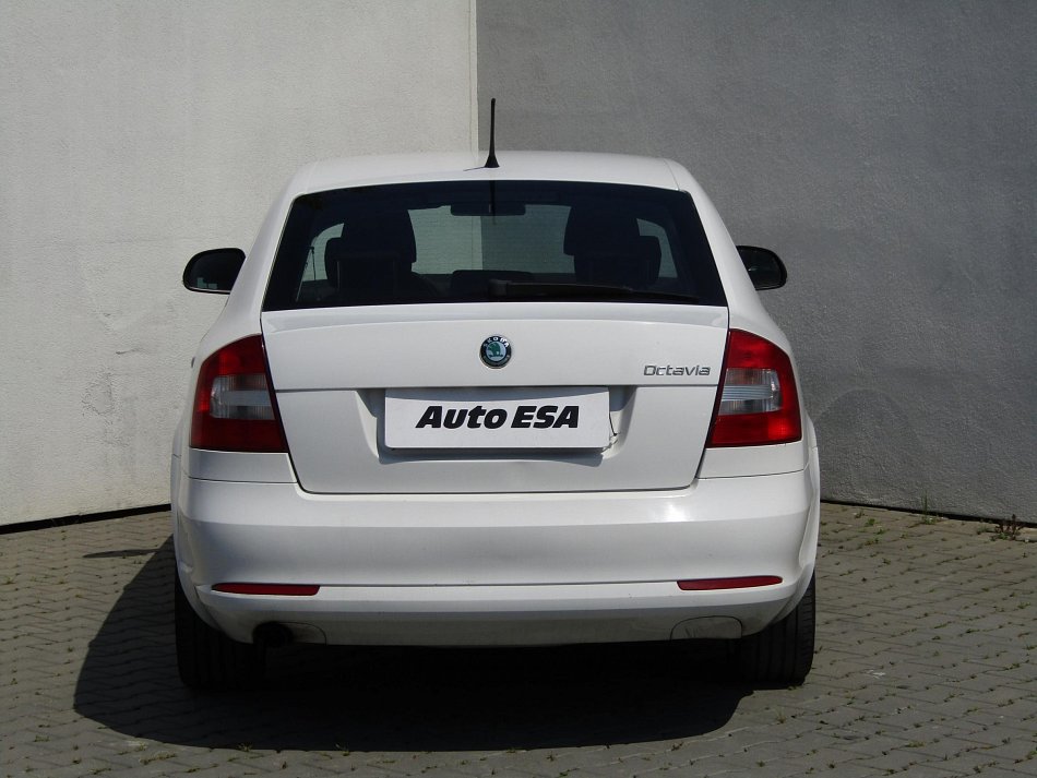 Škoda Octavia II 1.6 TDi Active