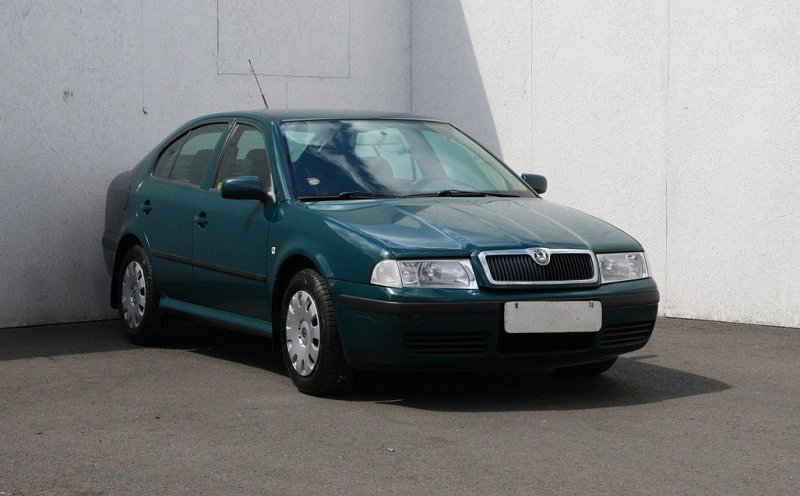 Škoda Octavia 1.6 i 