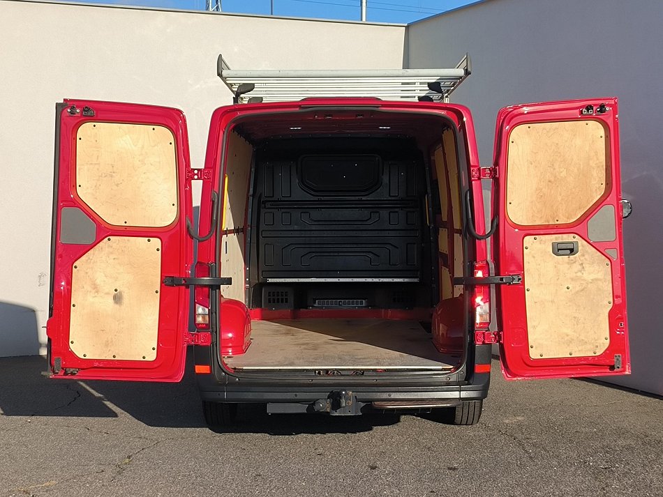 Volkswagen Crafter 2.0TDi  L2H1