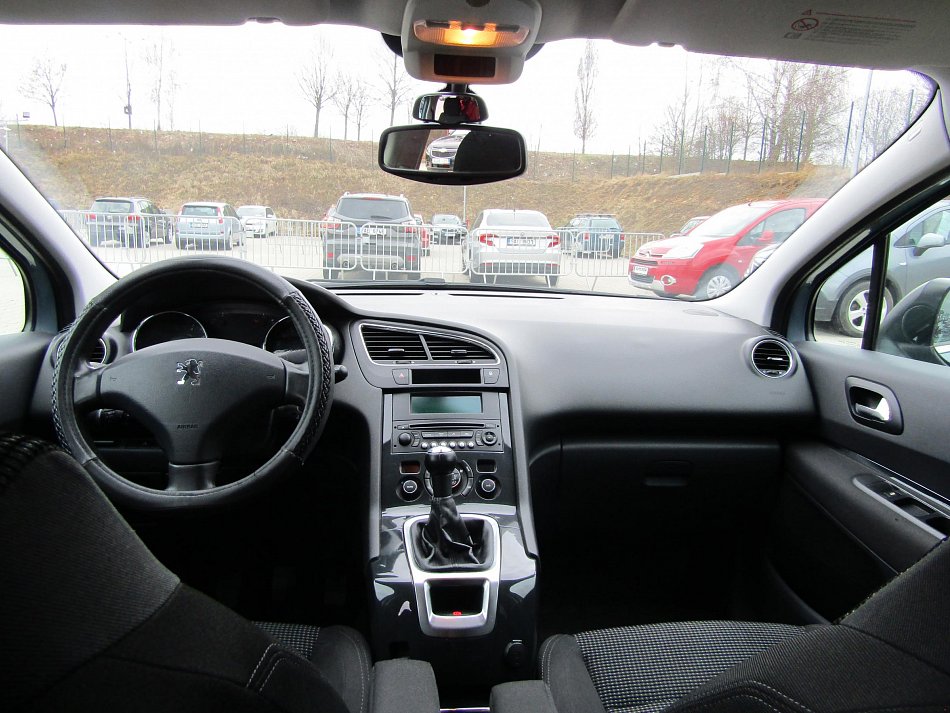 Peugeot 5008 1.6VTi 