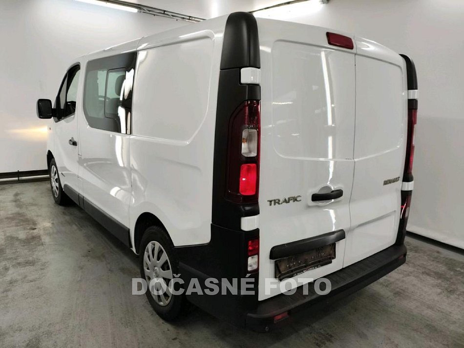 Renault Trafic 1.6dCi  6míst