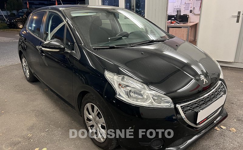 Peugeot 208 1.6HDi 