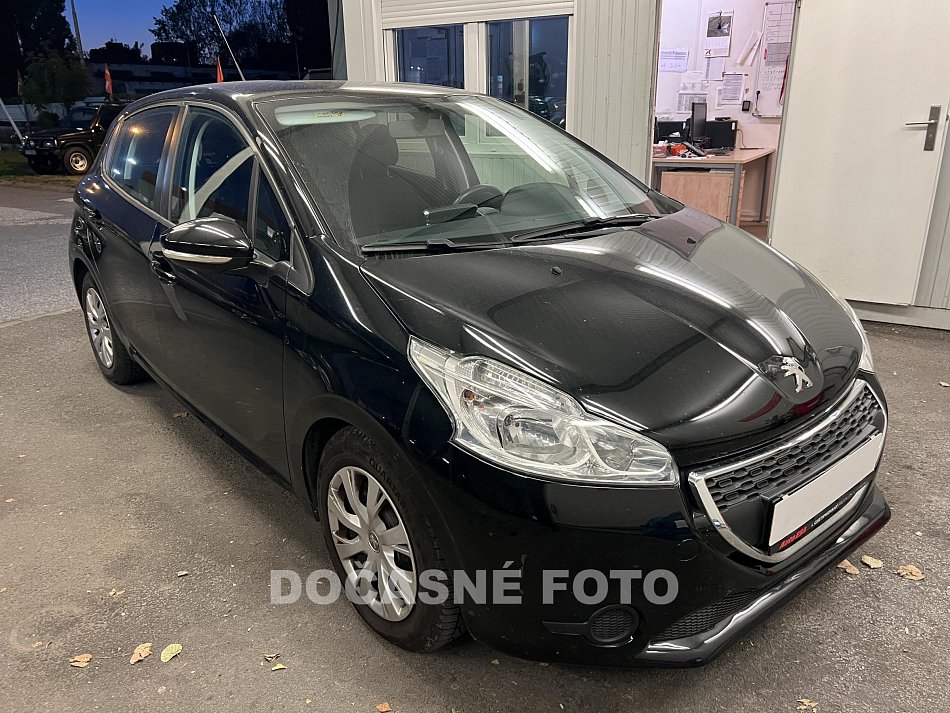 Peugeot 208 1.6HDi 