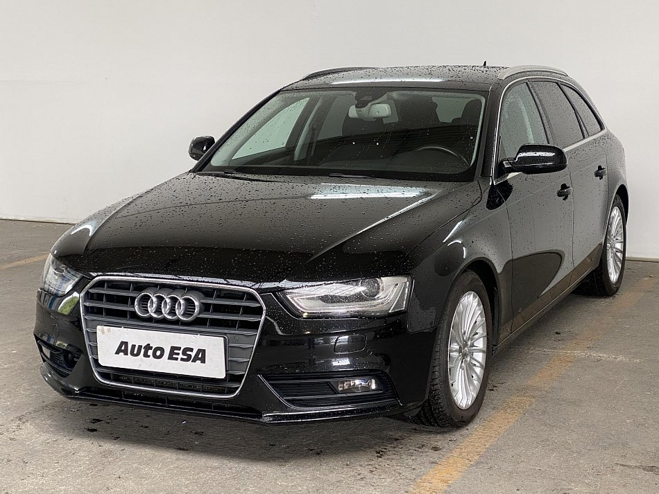 Audi A4 2.0 TDi 