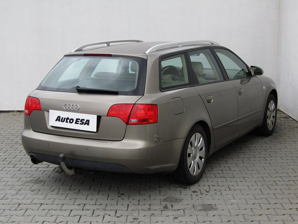 Audi A4 2.0i 