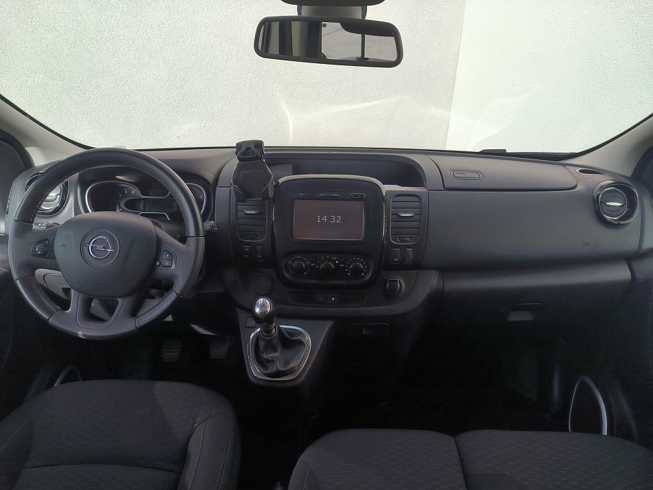 Opel Vivaro 1.6CDTi  9míst