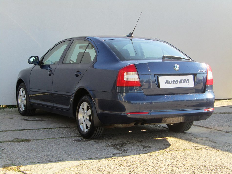 Škoda Octavia II 2.0 TDi Elegance