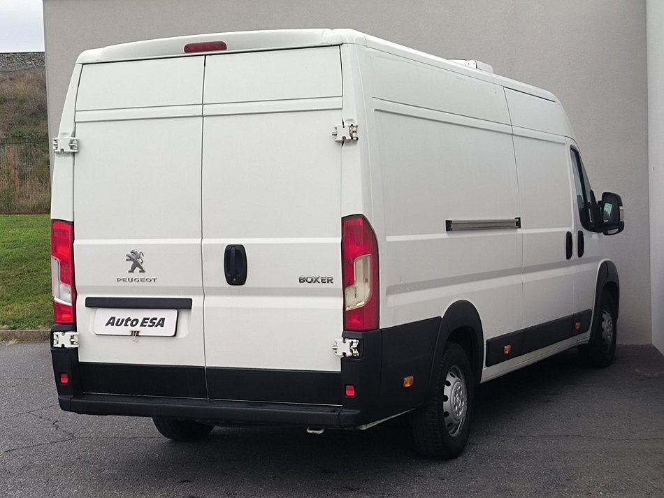 Peugeot Boxer 2.0HDi  L4 CHLADÍCÍ