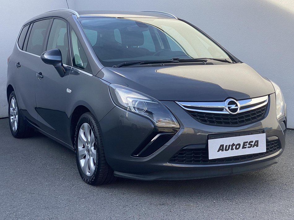 Opel Zafira 1.4T  7míst