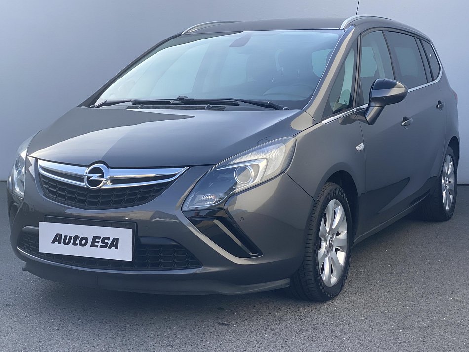 Opel Zafira 1.4T  7míst