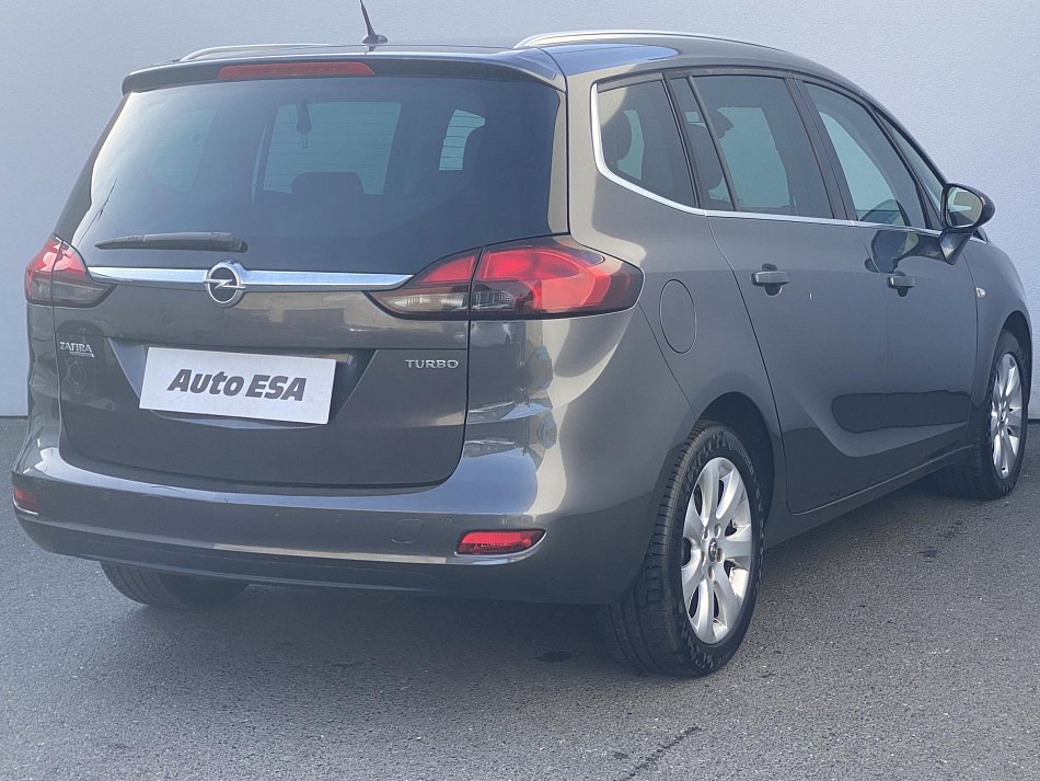 Opel Zafira 1.4T  7míst