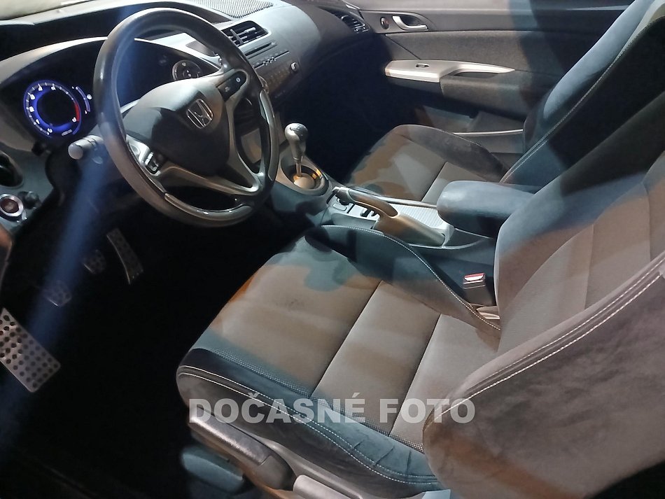 Honda Civic 1.8 i 