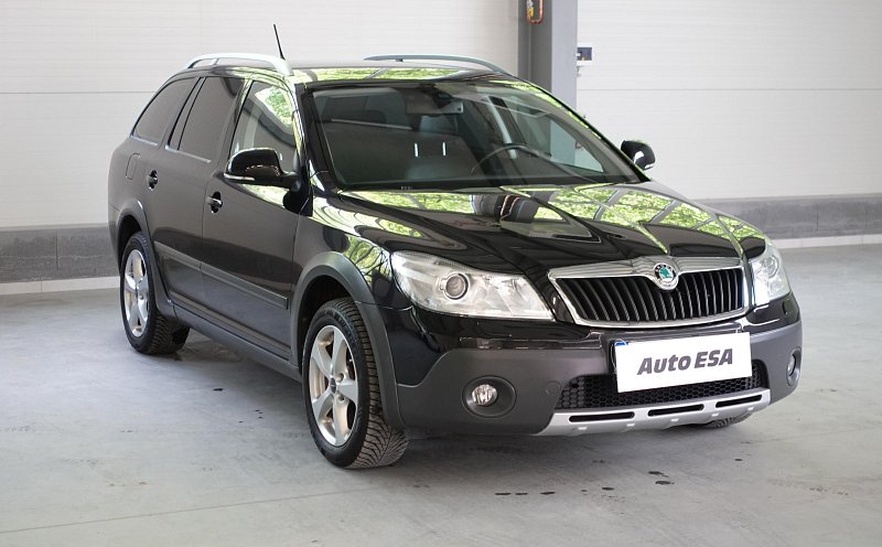 Škoda Octavia II 2.0TDi Scout 4x4