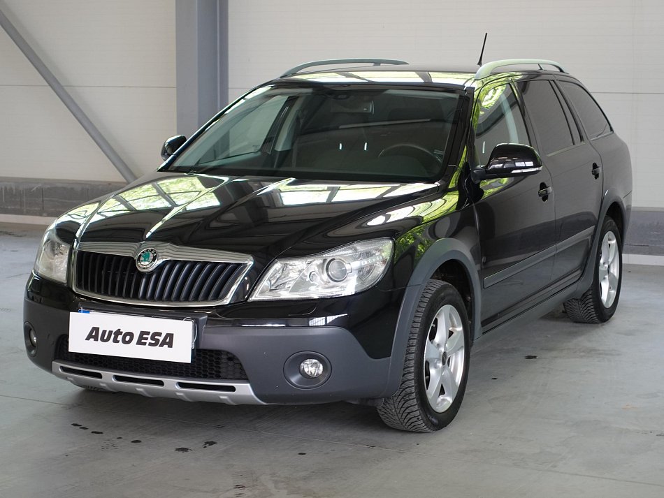 Škoda Octavia II 2.0TDi Scout 4x4