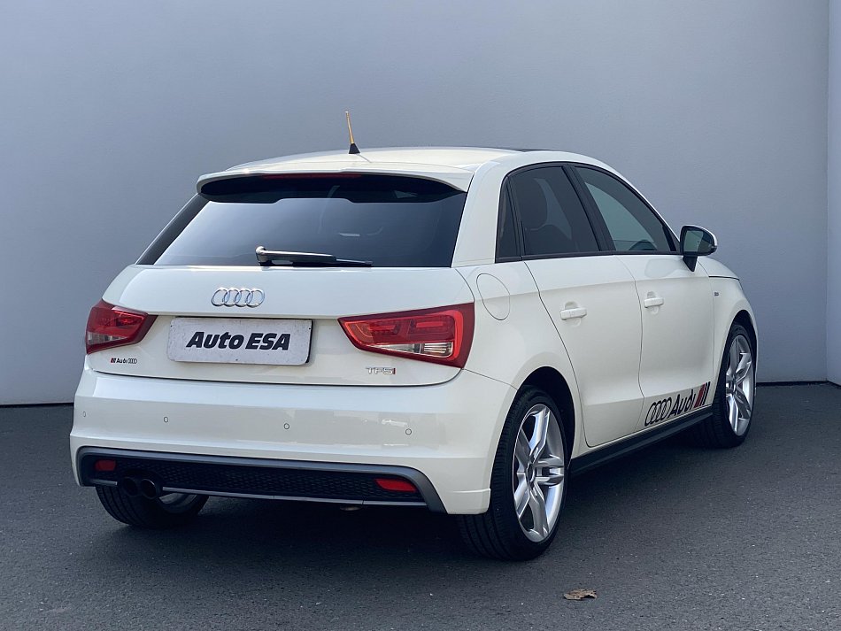 Audi A1 1.4 TFSi S-line