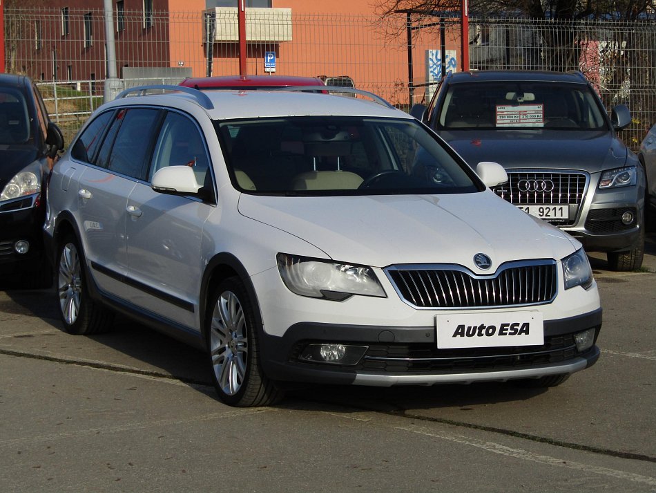 Škoda Superb II 2.0 TDi Elegance