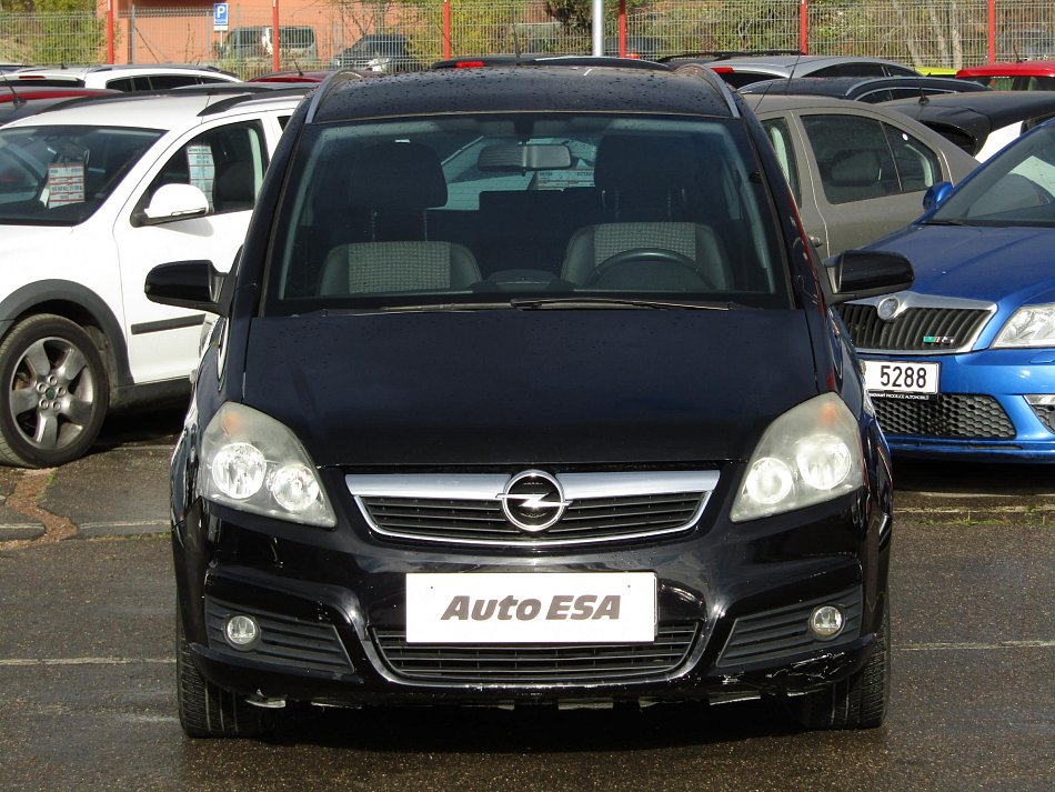 Opel Zafira 1.8 16V  7míst