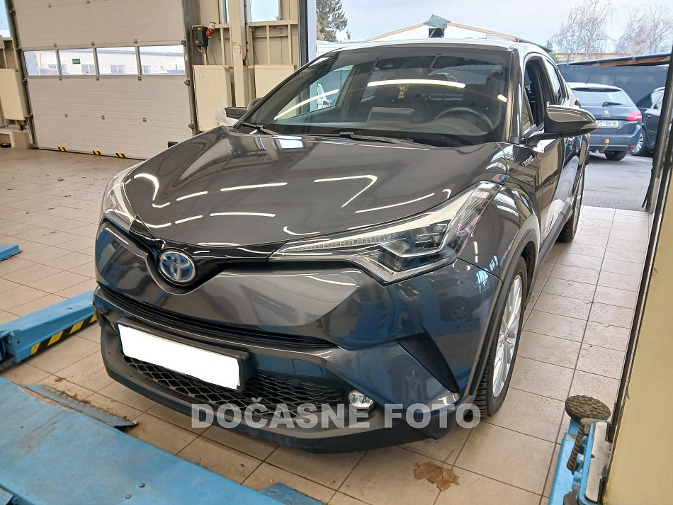 Toyota C-HR 1.8 i 