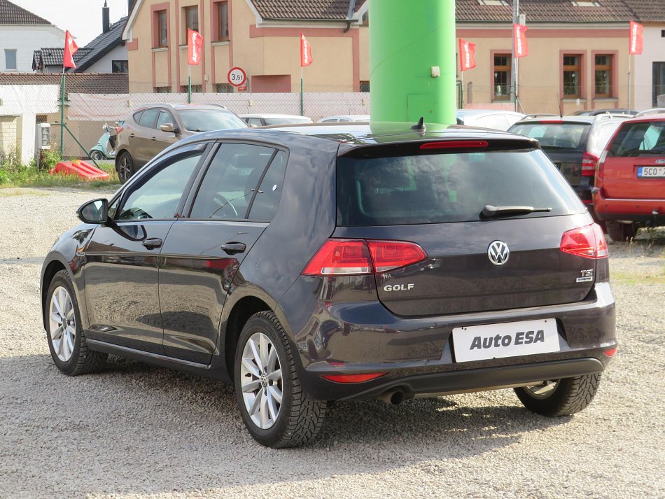 Volkswagen Golf 1.2TSi 