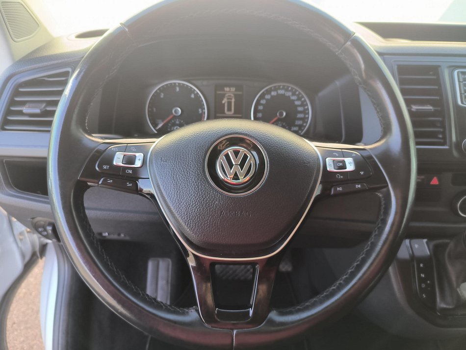 Volkswagen Caravelle 2.0TDi 