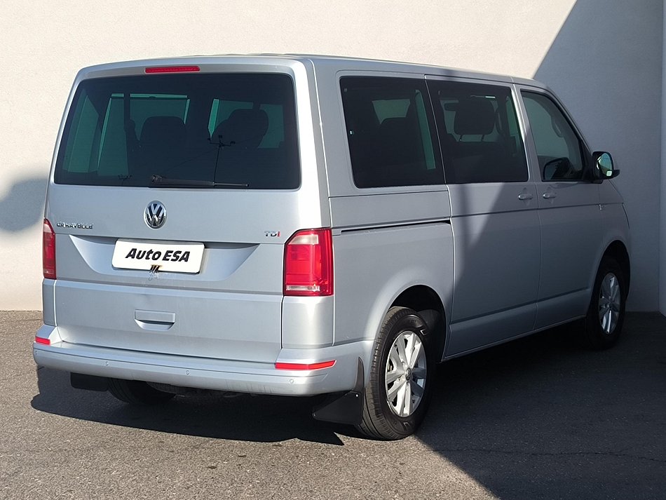 Volkswagen Caravelle 2.0TDi 