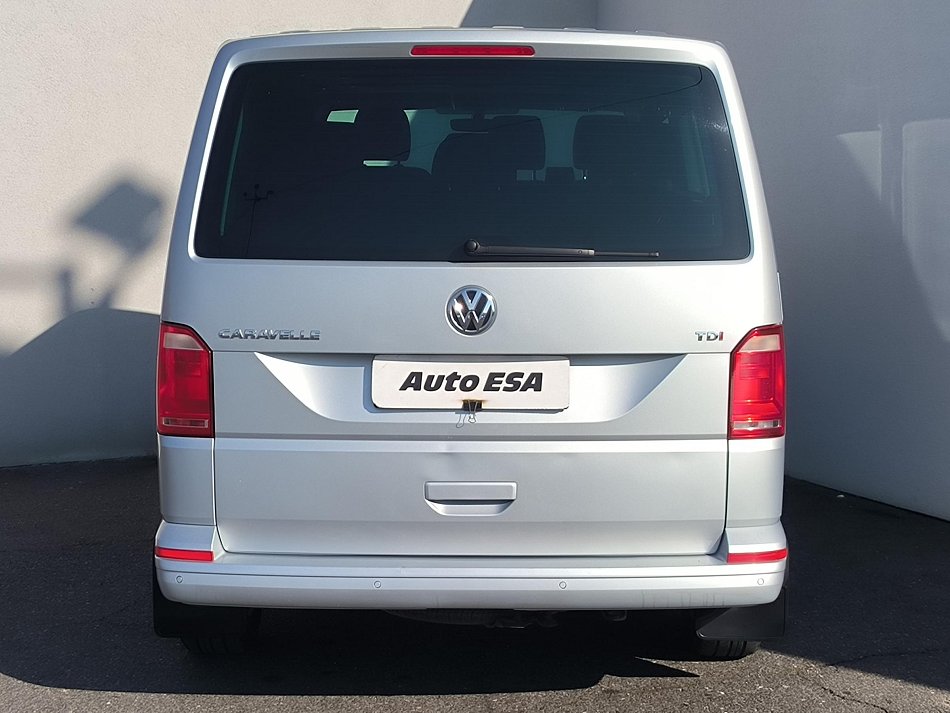 Volkswagen Caravelle 2.0TDi 