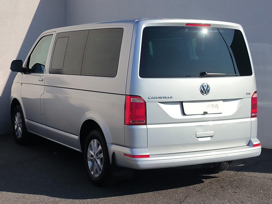 Volkswagen Caravelle 2.0TDi 