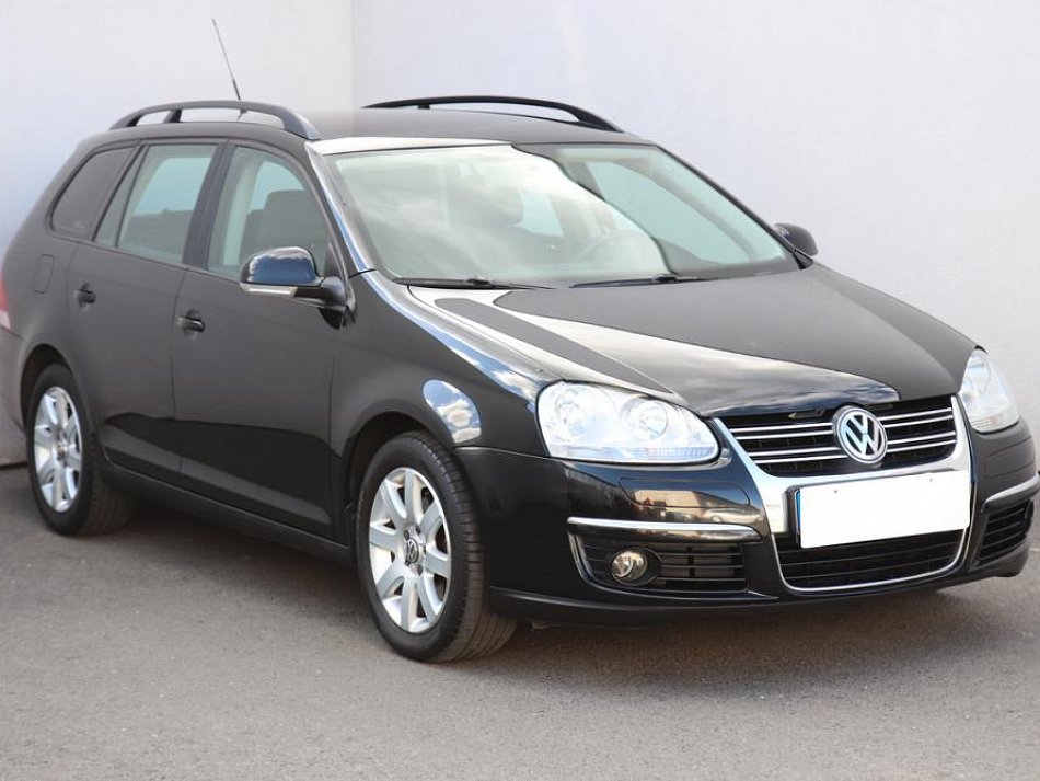 Volkswagen Golf 1.6 TDi 