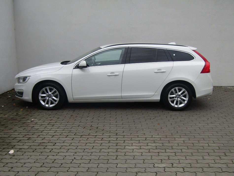 Volvo V60 2.0 D4 Momentum