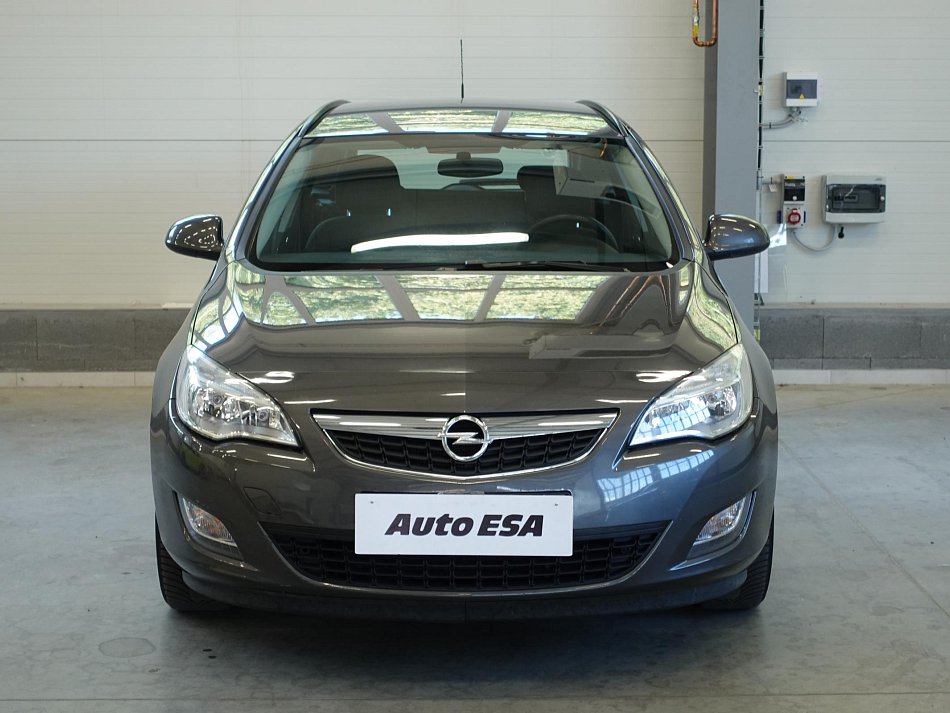 Opel Astra 1.4T 