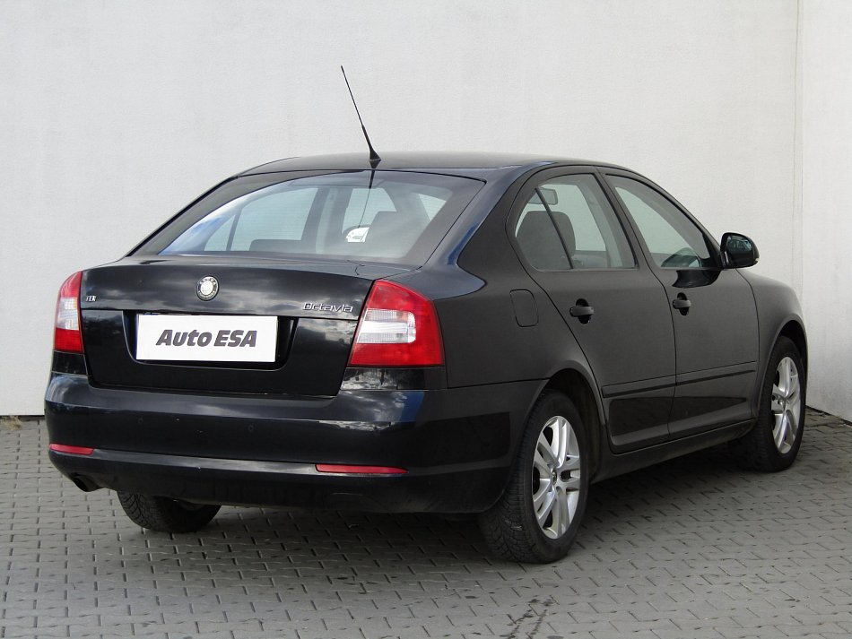 Škoda Octavia II 1.6 TDi Ambiente