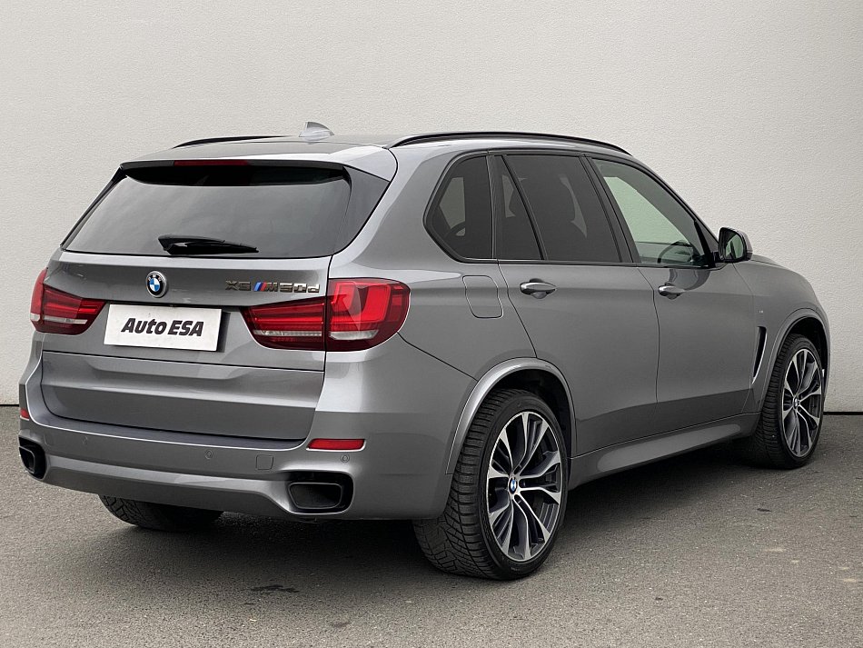 BMW X5 3.0 D M Paket M50d xDrive