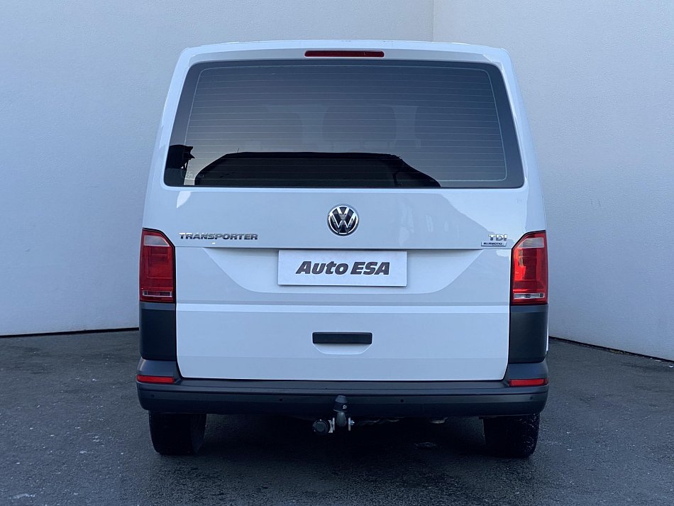 Volkswagen Transporter 2.0TDi  6míst