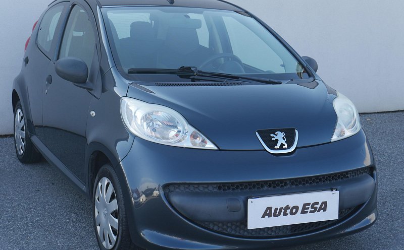 Peugeot 107 1.0i 