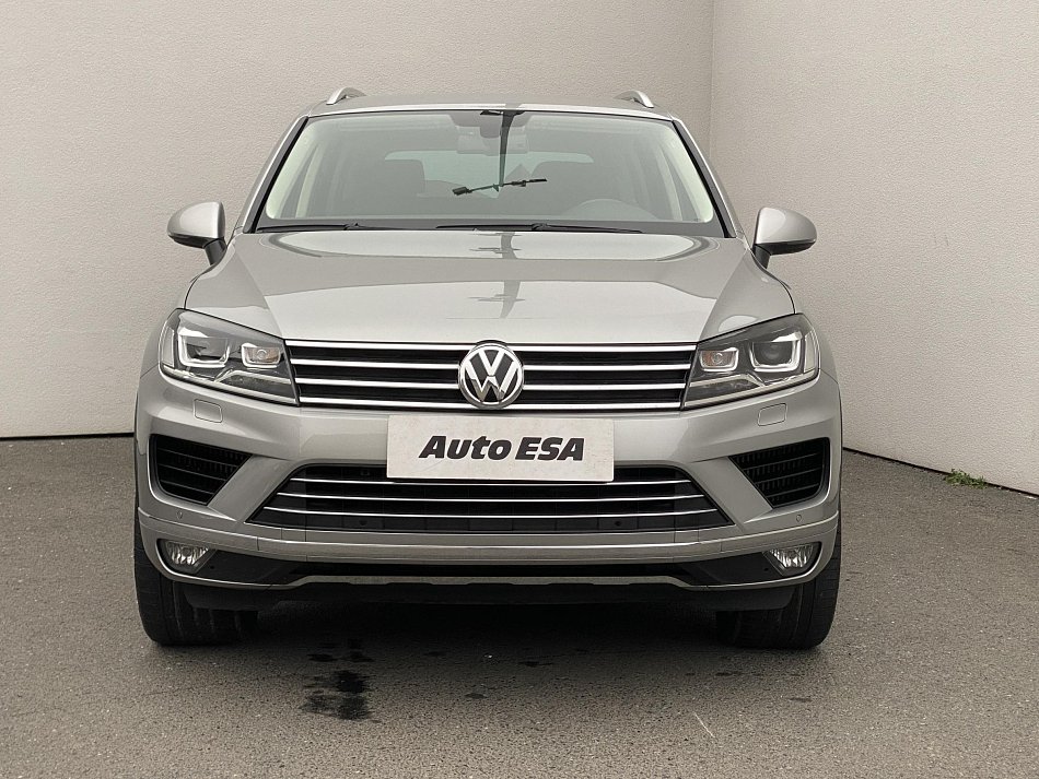 Volkswagen Touareg 3.0 V6  4M