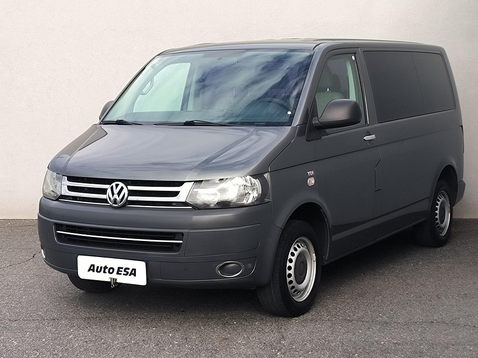 Volkswagen Transporter 2.0 TDi  8míst