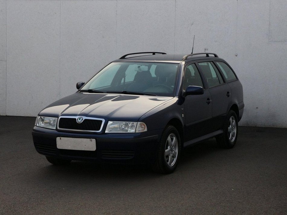 Škoda Octavia 1.6i Tour