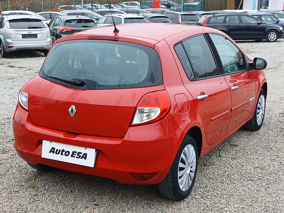 Renault Clio 1.2 i 