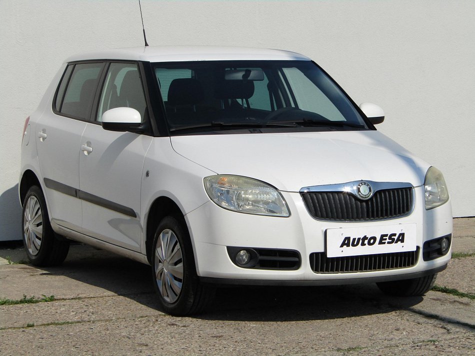 Škoda Fabia II 1.4i 16V Ambiente