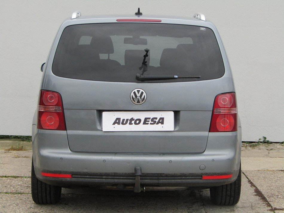 Volkswagen Touran 2.0TDi 