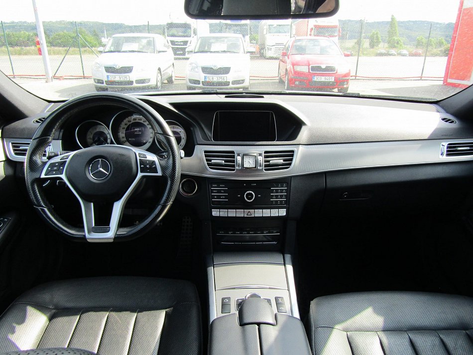 Mercedes-Benz Třída E 3.0 CDi  E 350 4MATIC