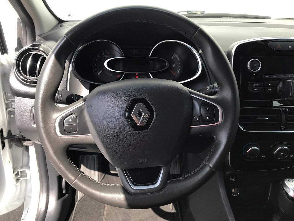 Renault Clio 0.9i 