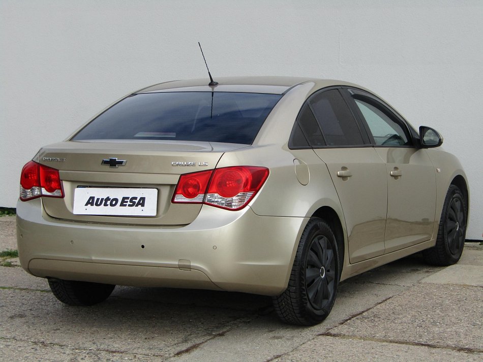 Chevrolet Cruze 1.6i 