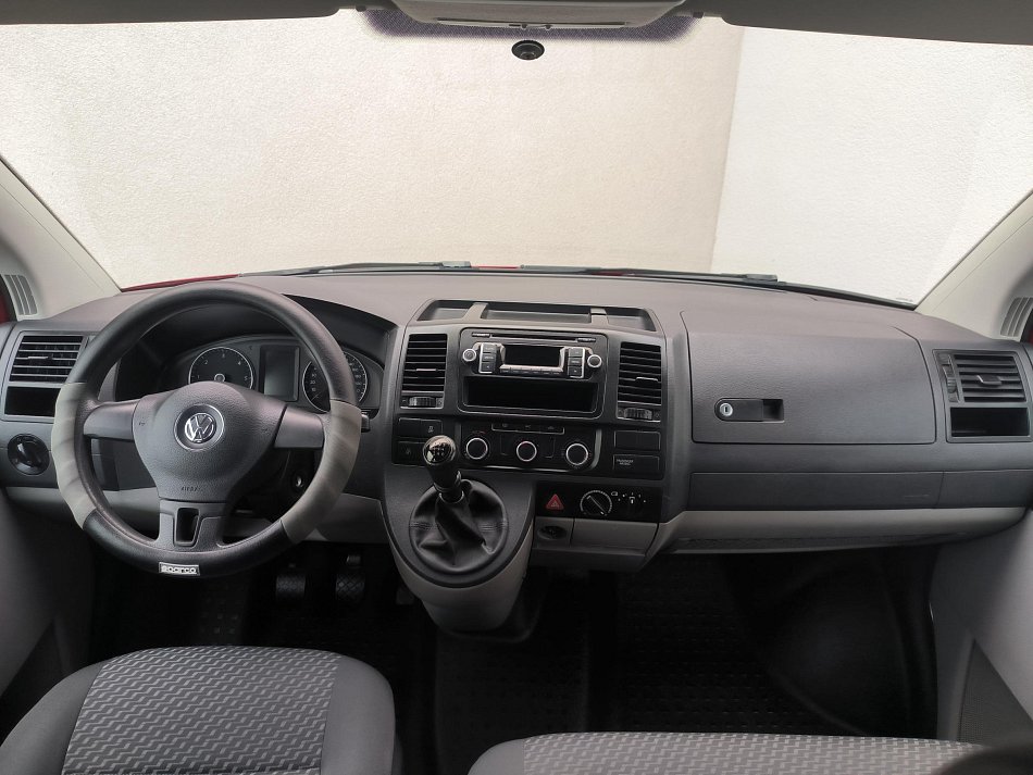 Volkswagen Transporter 2.0TDi  9míst